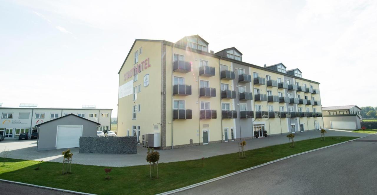 Stadthotel Donauwoerth Exterior photo